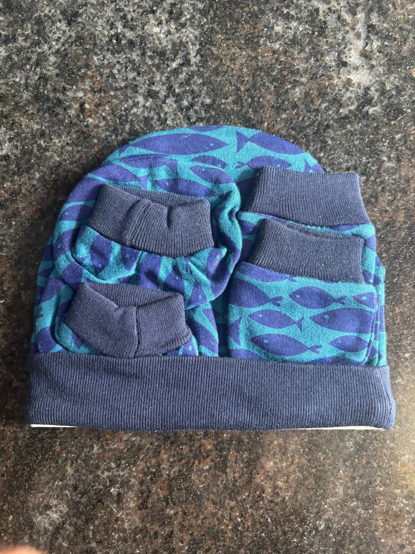 Cap, Mittens & Booties