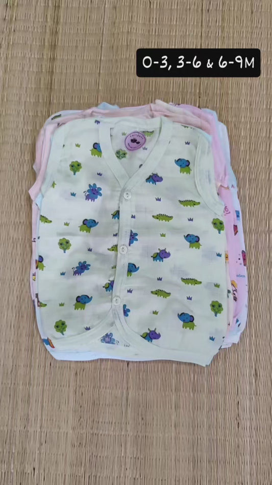 Muslin Button Jabla (0-3M)